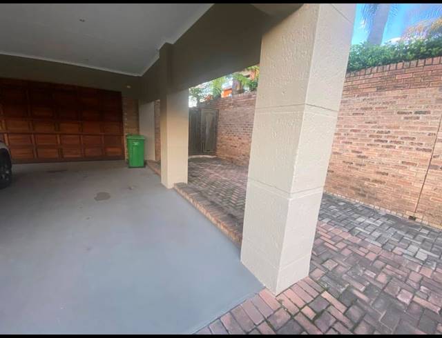 2 BEDROOM HOUSE FOR SALE IN CLUBVILLE